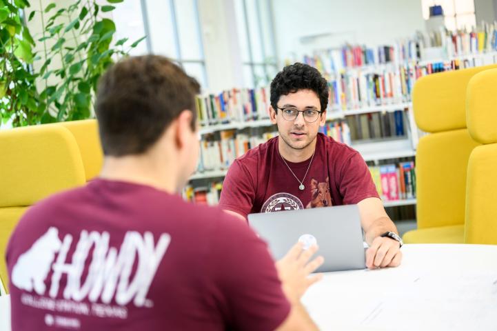 LEARNING CENTER ATRIUM ESPACE DE TRAVAIL